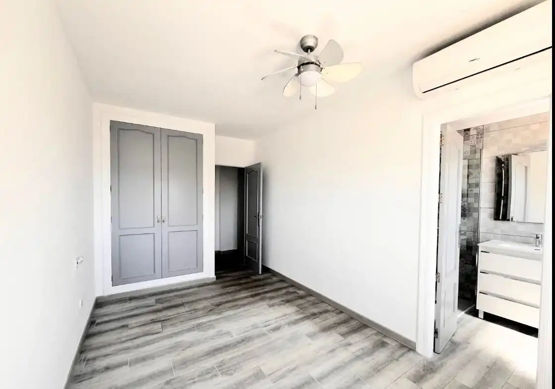 Bedroom of Flat for sale in La Nucia  with Air Conditioner, Private garden and Storage room