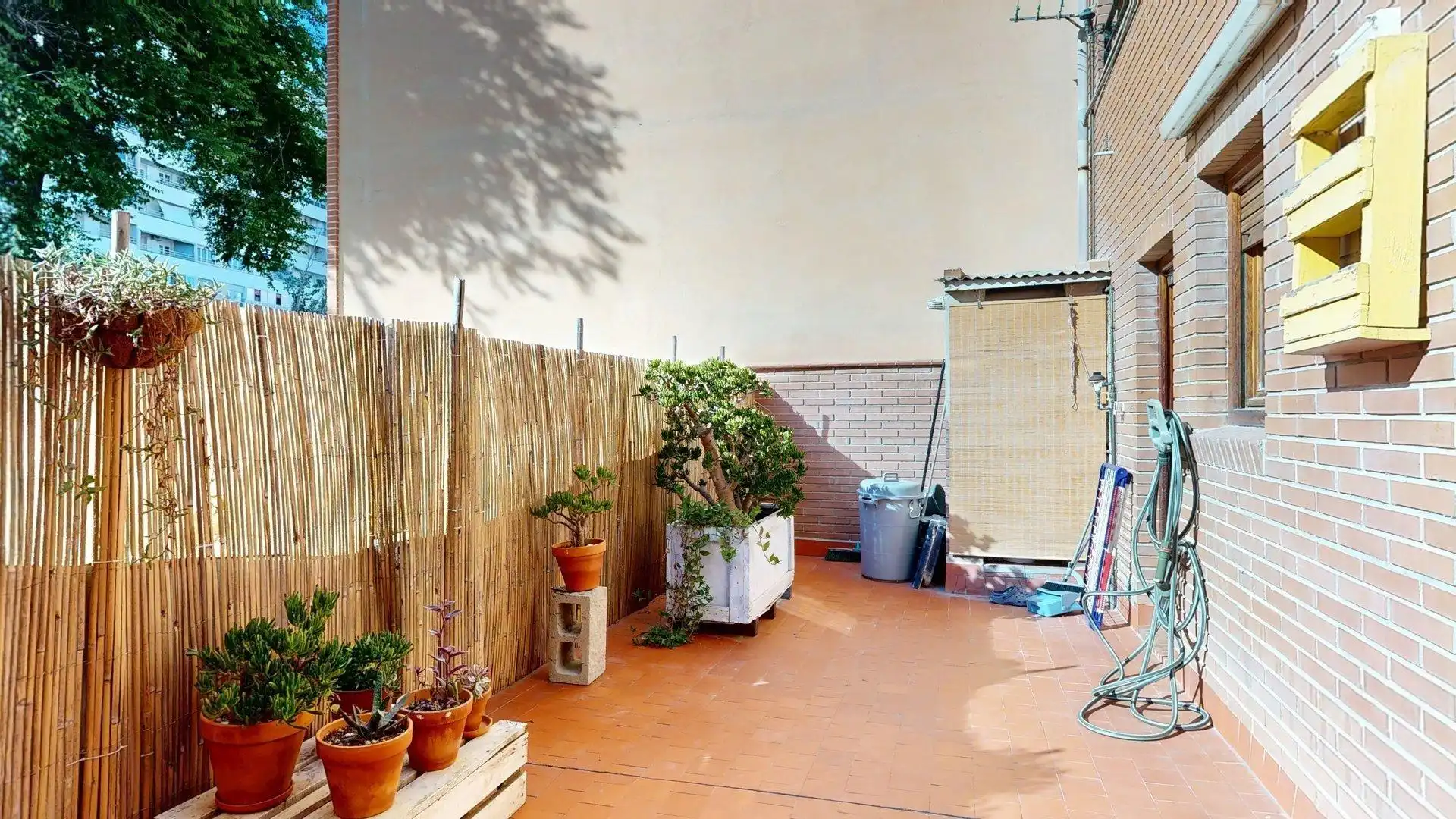 Terrassa de Casa o xalet en venda en Zaragoza amb Calefacció, Terrassa i Moblat