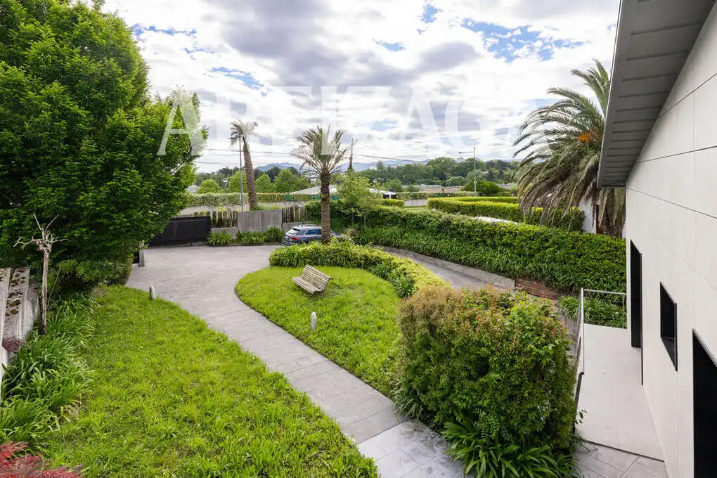 Terrassa de Casa o xalet en venda en Miramon - Zorroaga