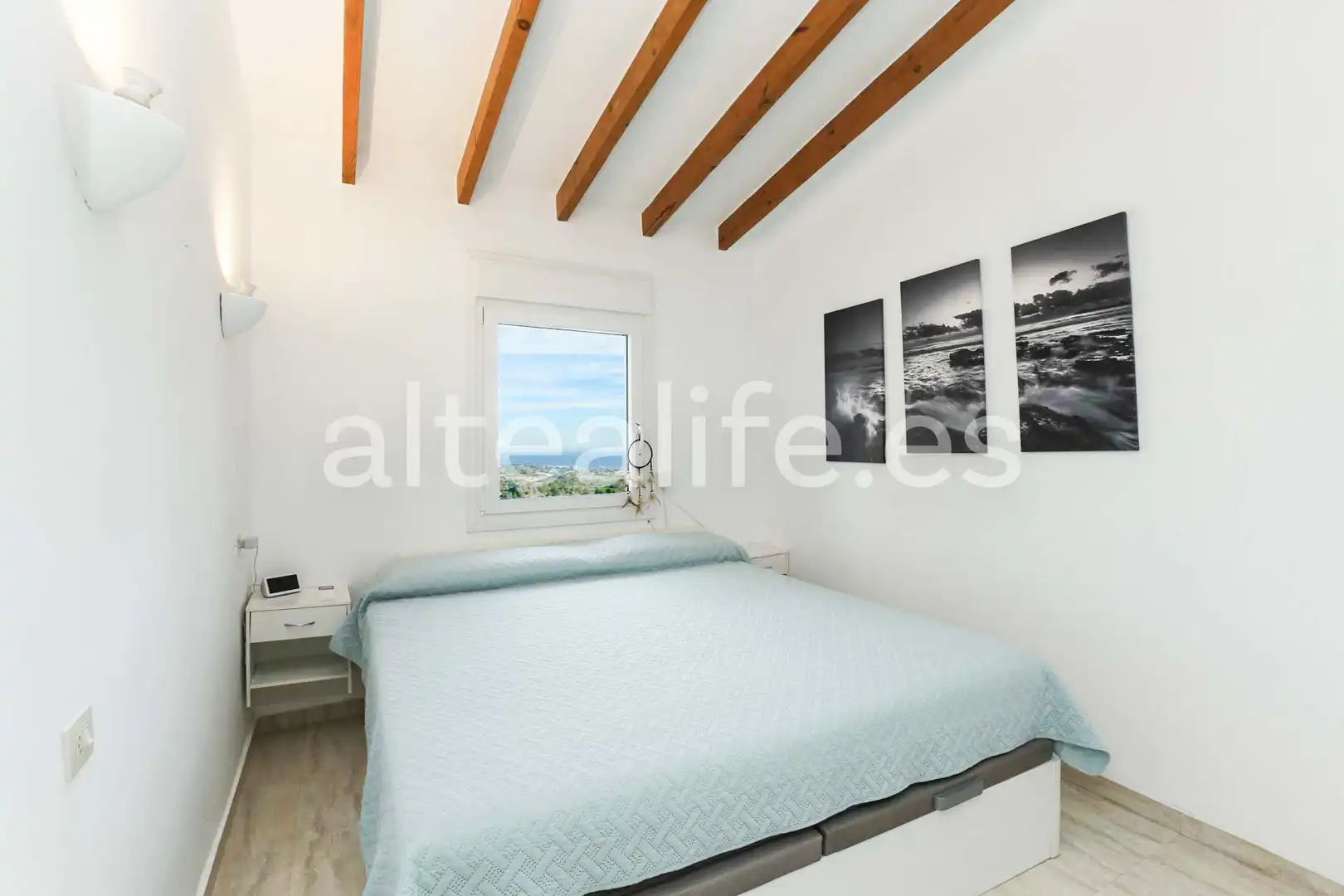 Dormitori de Casa o xalet en venda en La Nucia amb Aire condicionat, Jardí privat i Terrassa