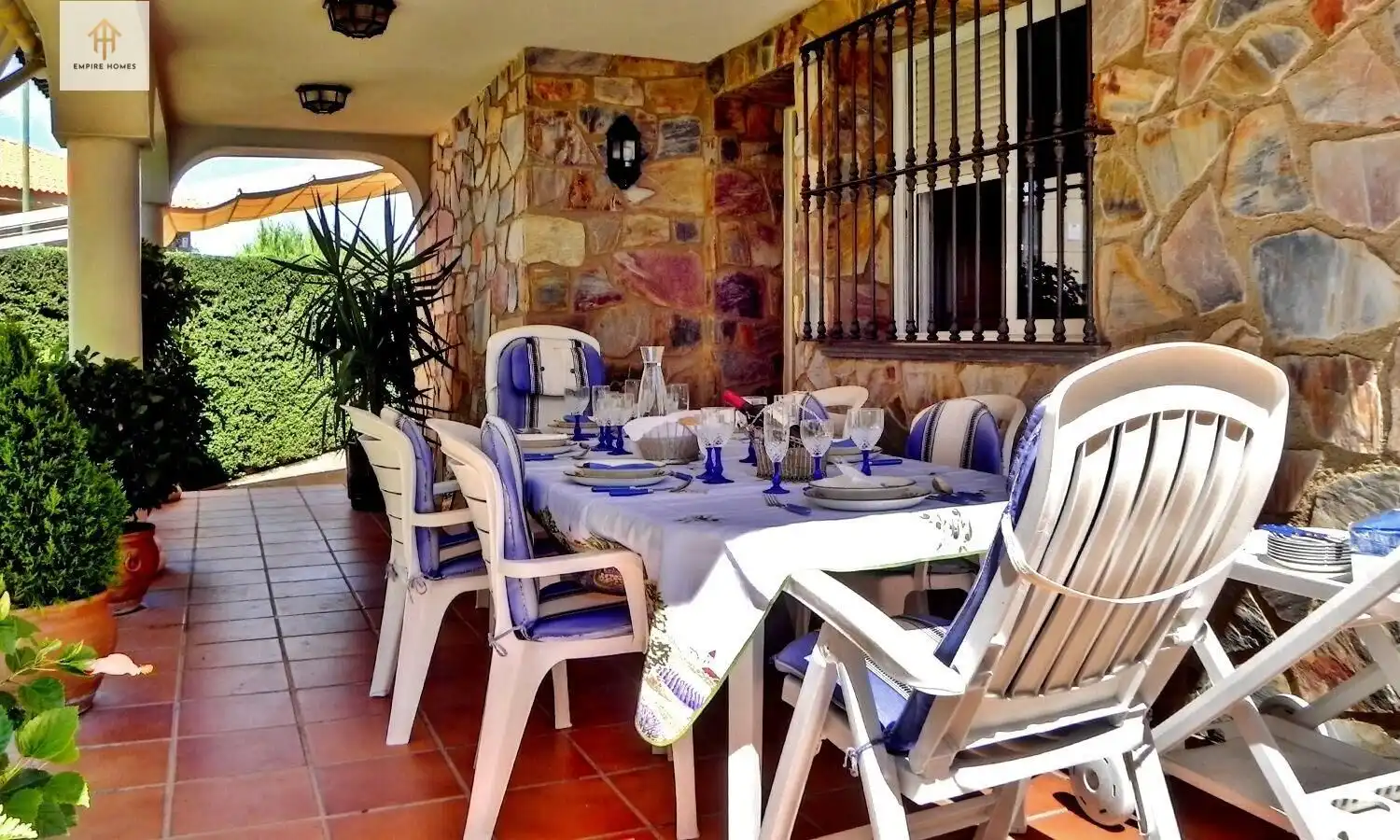 Terrassa de Casa o xalet en venda en Cáceres amb Aire condicionat, Calefacció i Jardí privat
