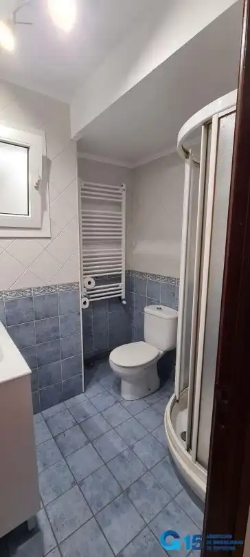 Bany de Pis en venda en Donostia - San Sebastián  amb Calefacció