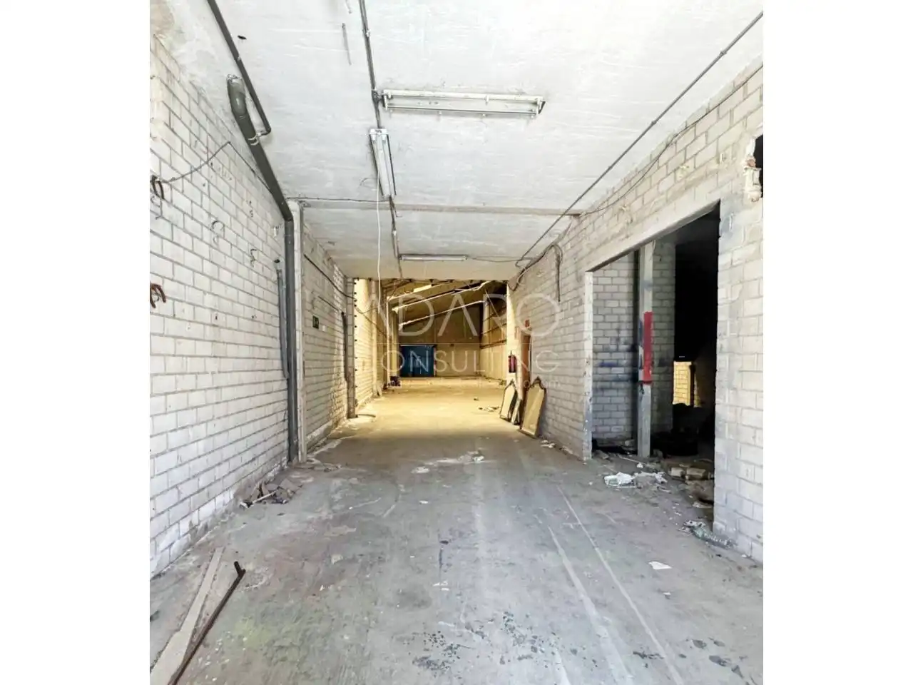 Nave industrial de alquiler en Calle Atenas, Torres de la Alameda