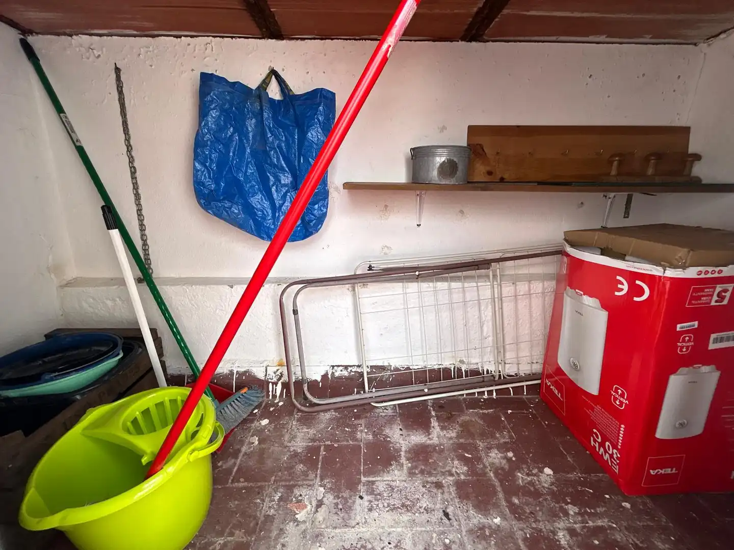 Attic for rent in Sevilla  with Air Conditioner, Heating and Terrace