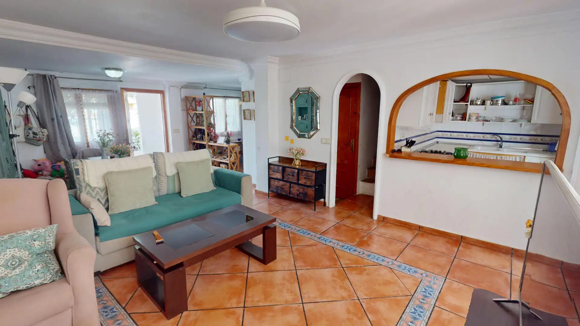 Sala d'estar de Casa o xalet en venda en Alicante / Alacant amb Aire condicionat, Terrassa i Traster