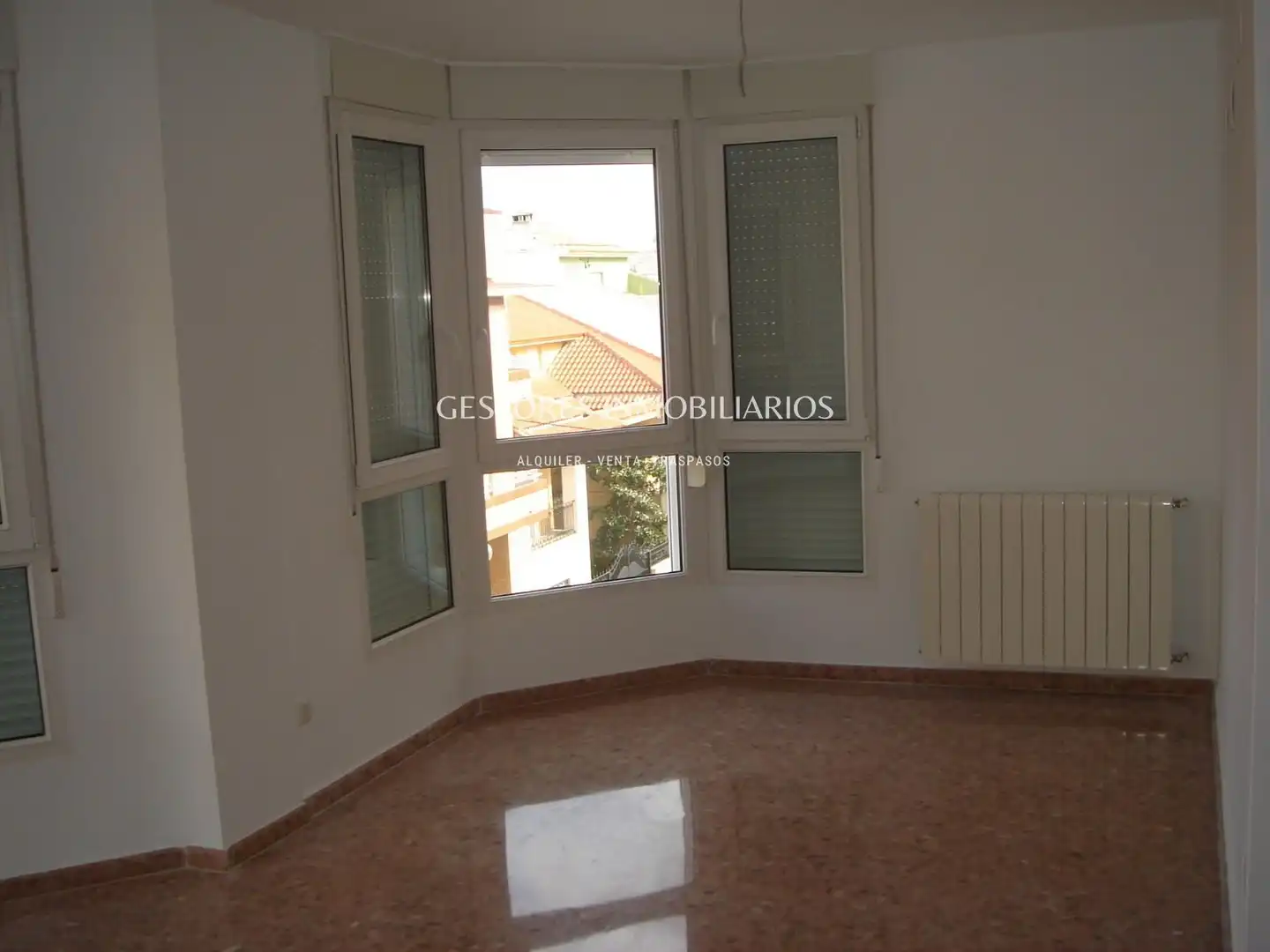 Habitación de Ático en venta en Muro de Alcoy con Calefacción, Terraza y Trastero