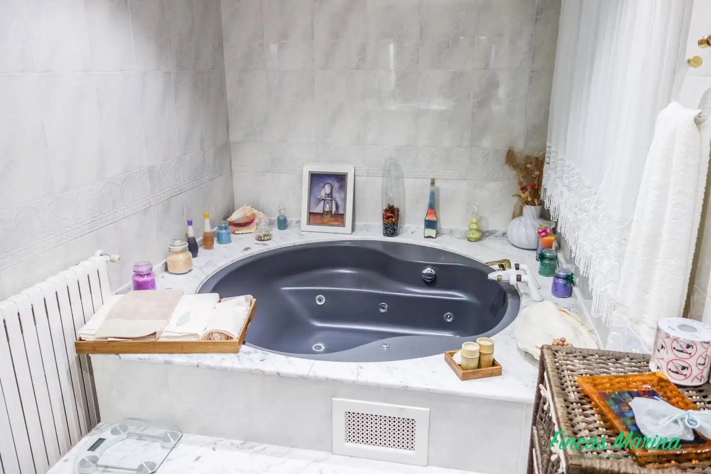 Bathroom of Houses for sale in Gavà  with Heating, Private garden and Parquet flooring