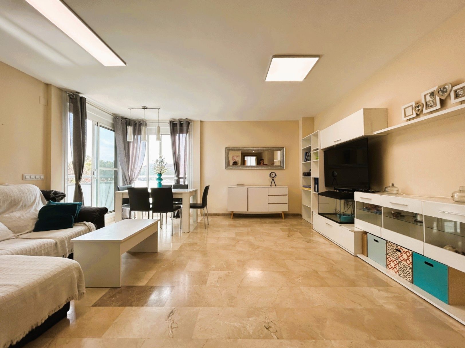 Living room of Apartment for sale in Dénia  with Air Conditioner, Swimming Pool and Furnished