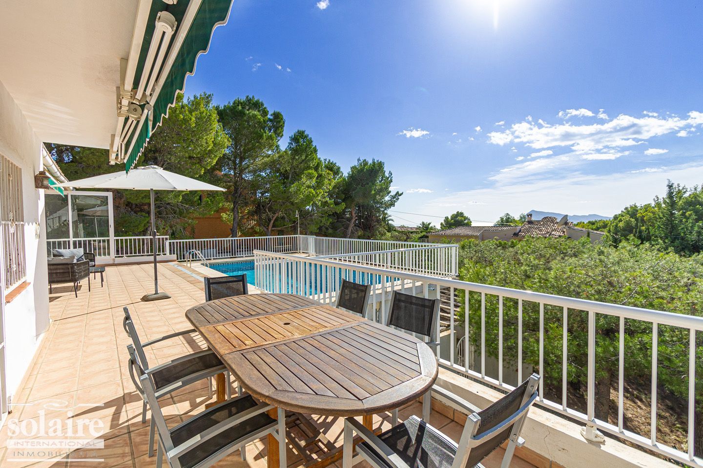 Terrace of House or chalet for sale in Altea  with Air Conditioner, Heating and Private garden