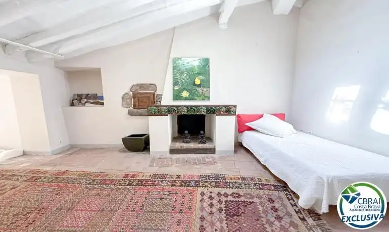 Houses for sale in Espolla, Girona