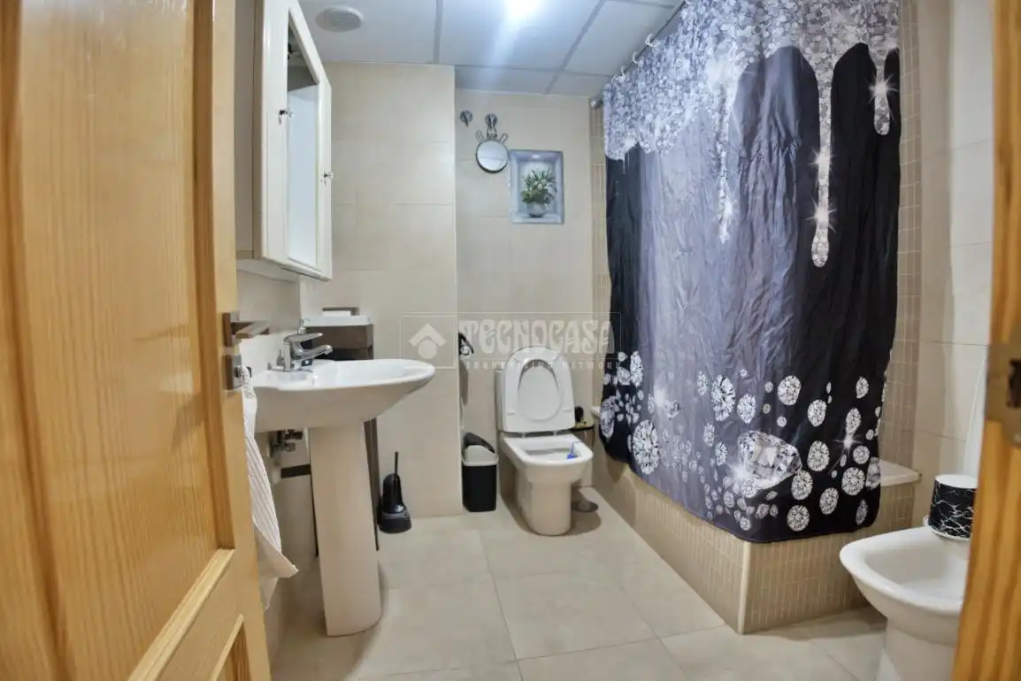 Baño de Piso en venta en El Ejido con Aire acondicionado y Balcón