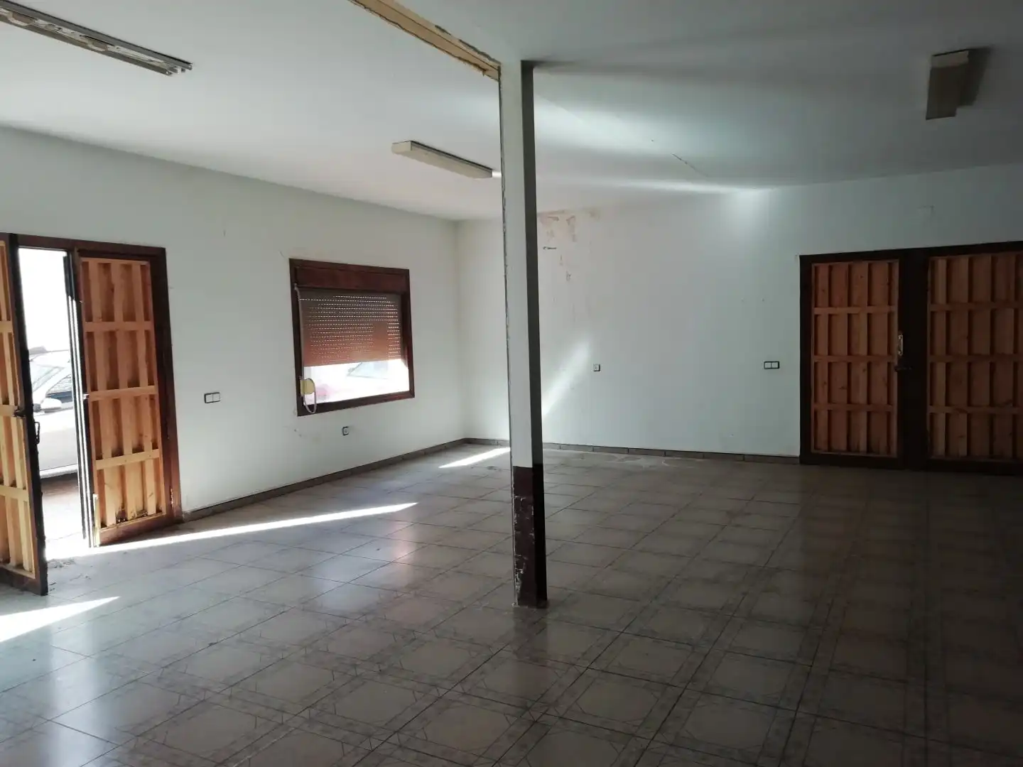Local en venta en Castilblanco