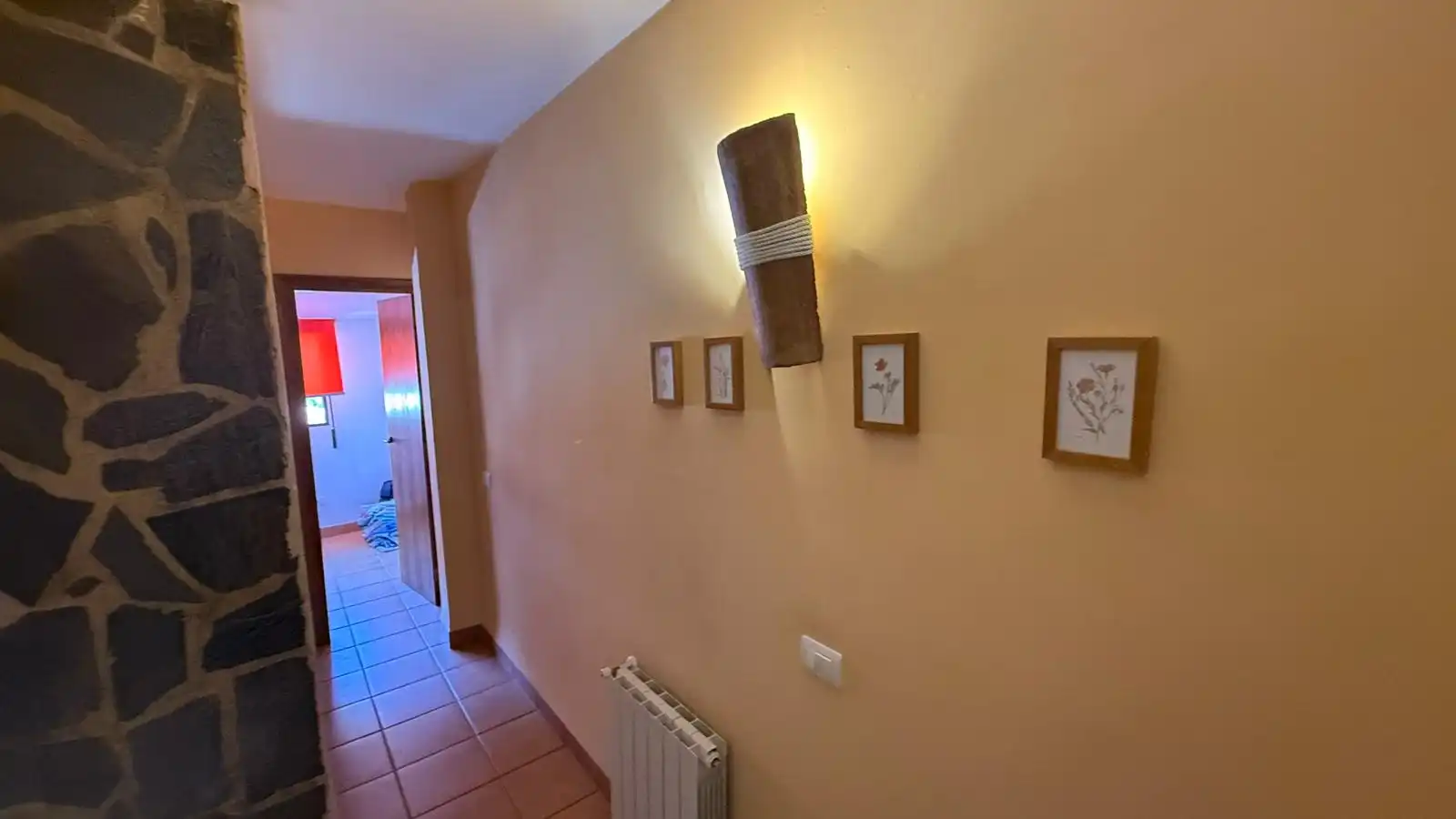 Casa o xalet en venda en Ayódar amb Calefacció, Terrassa i Moblat