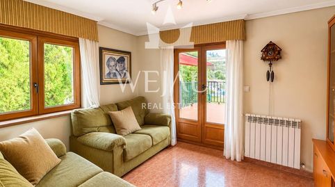 Foto 4 de Casa adosada en venda a Anaz, 49, Anaz - Sobremazas - San Vitores, Medio Cudeyo