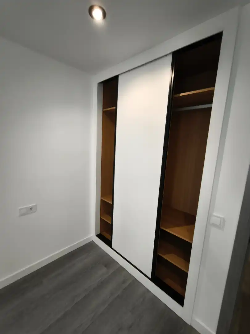 Piso de alquiler en Ensanche - Sar