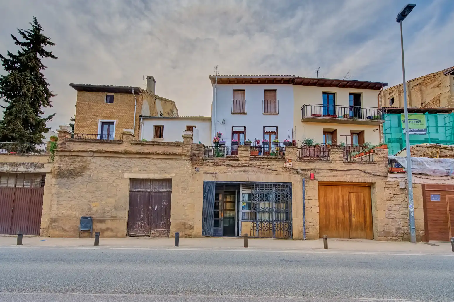 Exterior view of Flat for sale in Puente la Reina / Gares  with Heating, Parquet flooring and Terrace