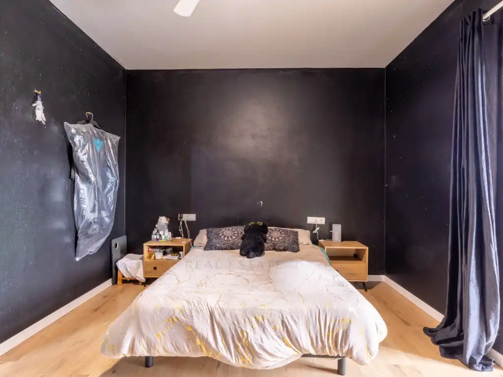 Habitación de Apartamento en venta en Sant Antoni de Portmany con Amueblado