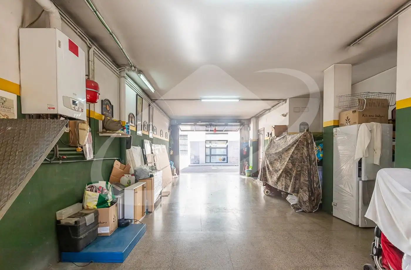 Houses for sale in Sabadell  with Air Conditioner, Heating and Storage room