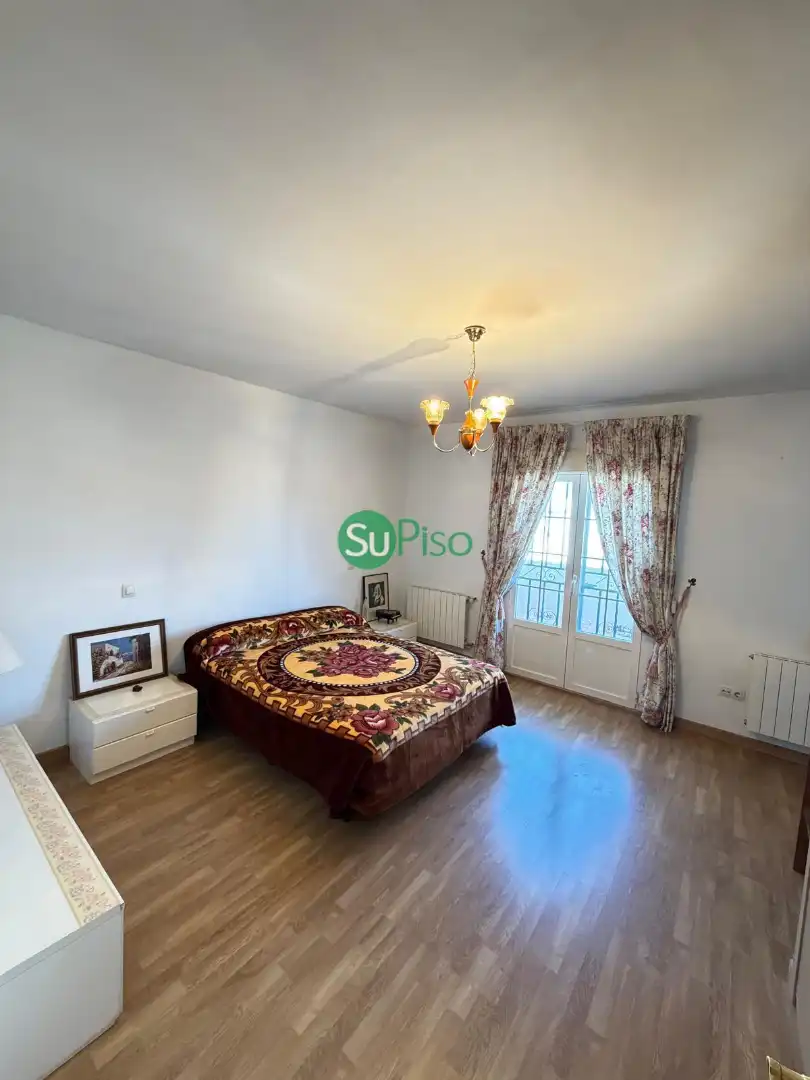 Detached house with garden for sale in Avenida Rufino Rubio 10, imagen 26