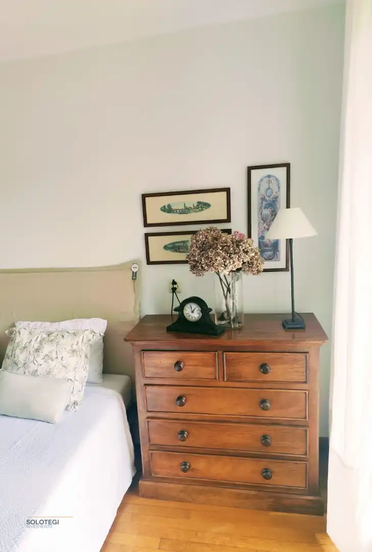 Bedroom of Flat for rent in Usurbil  with Heating, Terrace and Furnished