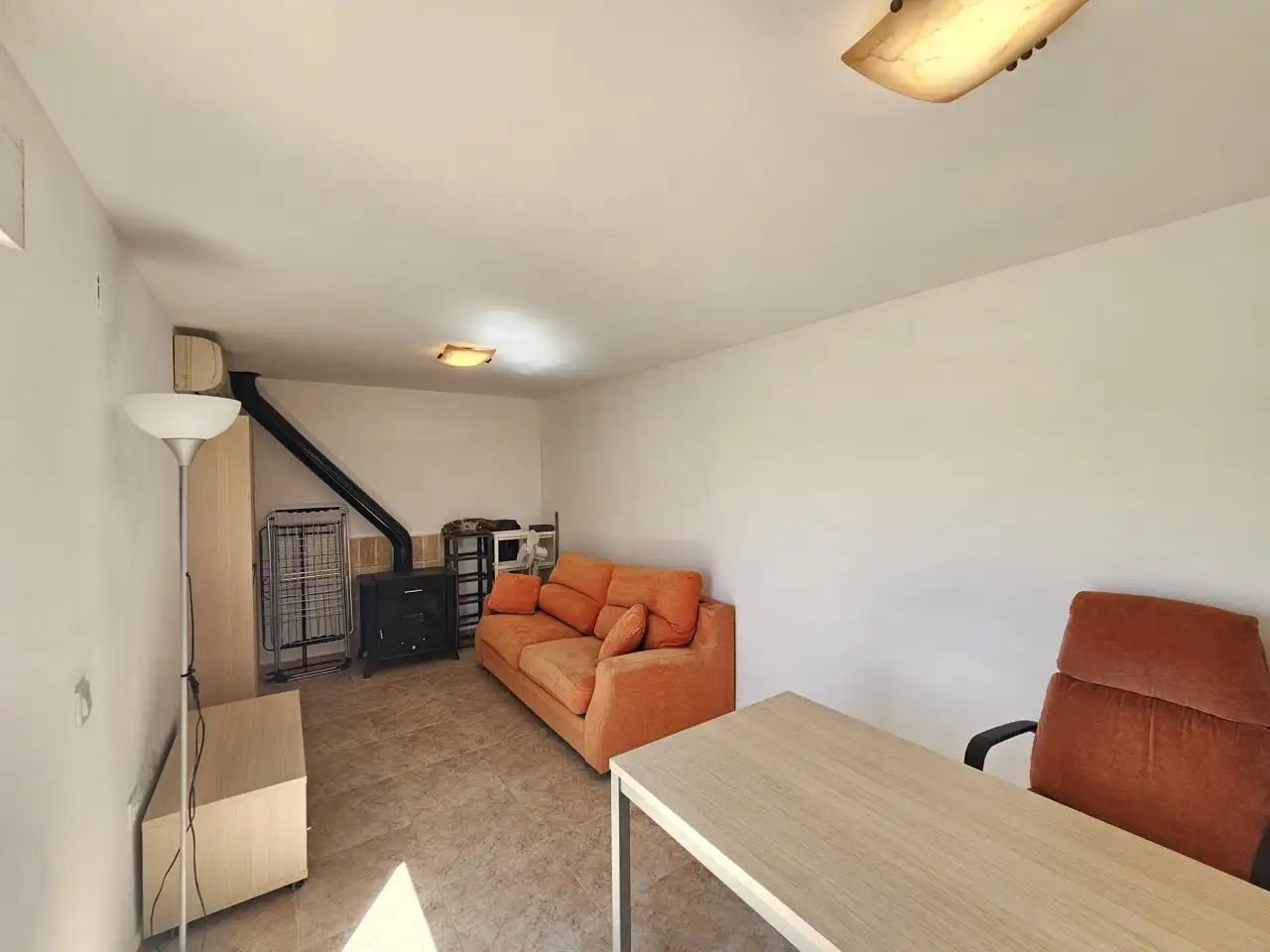 Dachboden zur Miete in Vicario Camarena, Núcleo Urbano