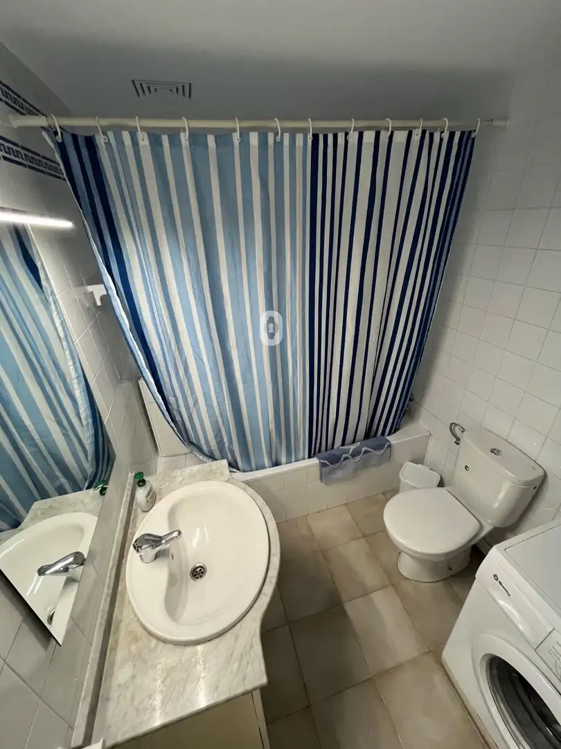 Baño de Estudio de alquiler en Pollença con Jardín privado, Terraza y Amueblado