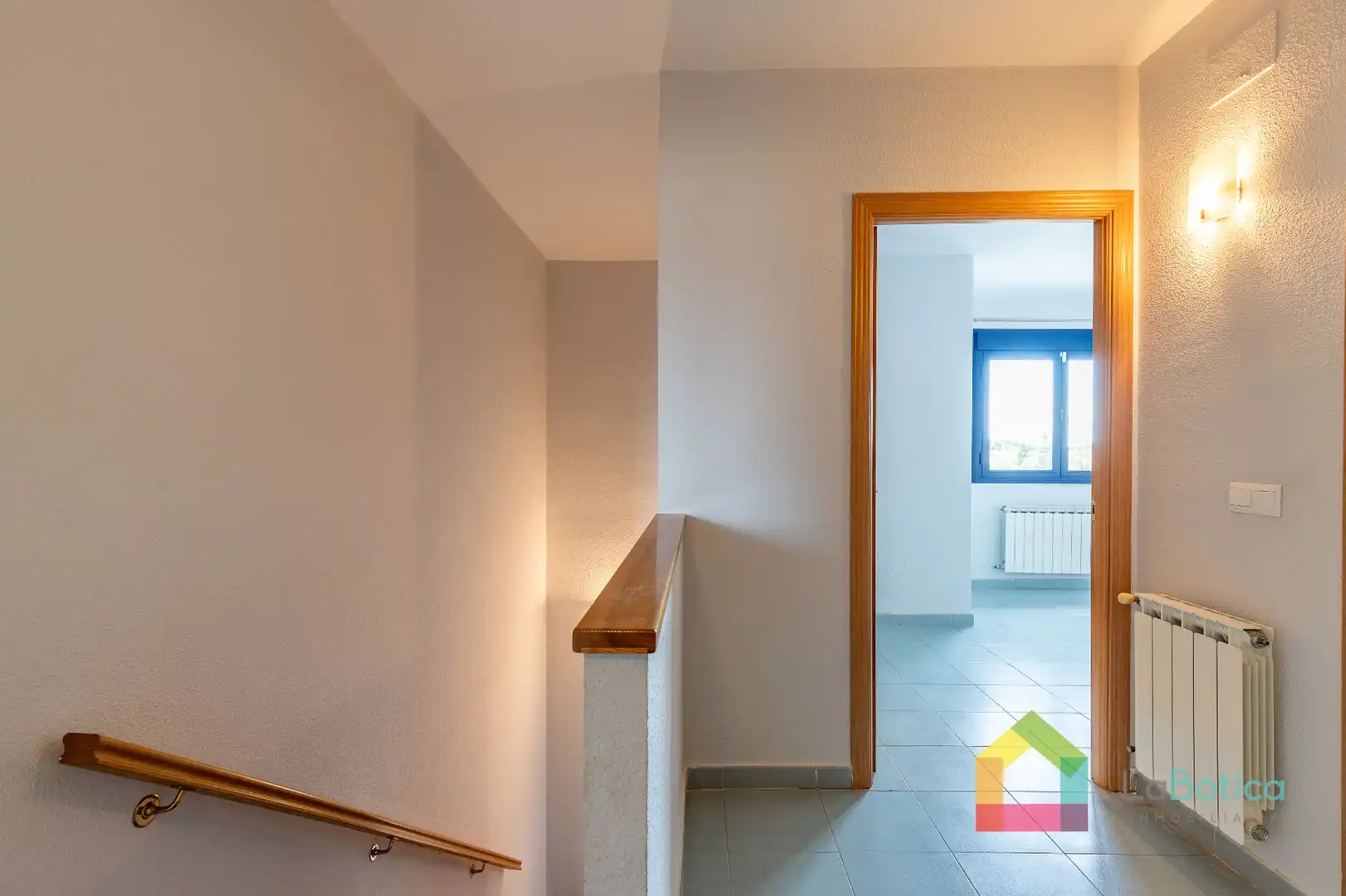 Casa adosada en venta en Burguillos de Toledo con Calefacción, Jardín privado y Terraza