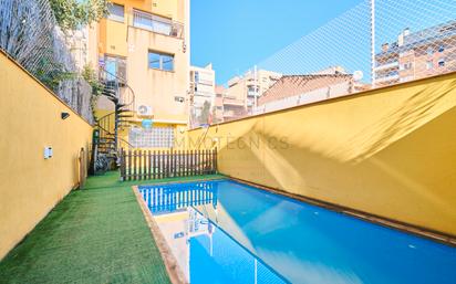 Piscina de Casa adosada en venda en Granollers amb Aire condicionat, Terrassa i Piscina