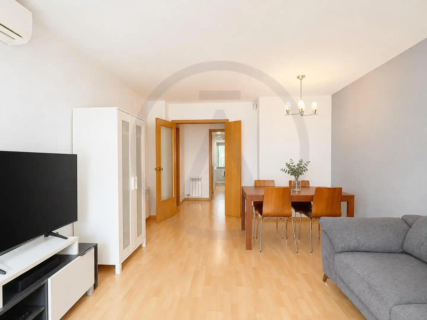 Sala d'estar de Pis en venda en Terrassa amb Aire condicionat, Calefacció i Parquet
