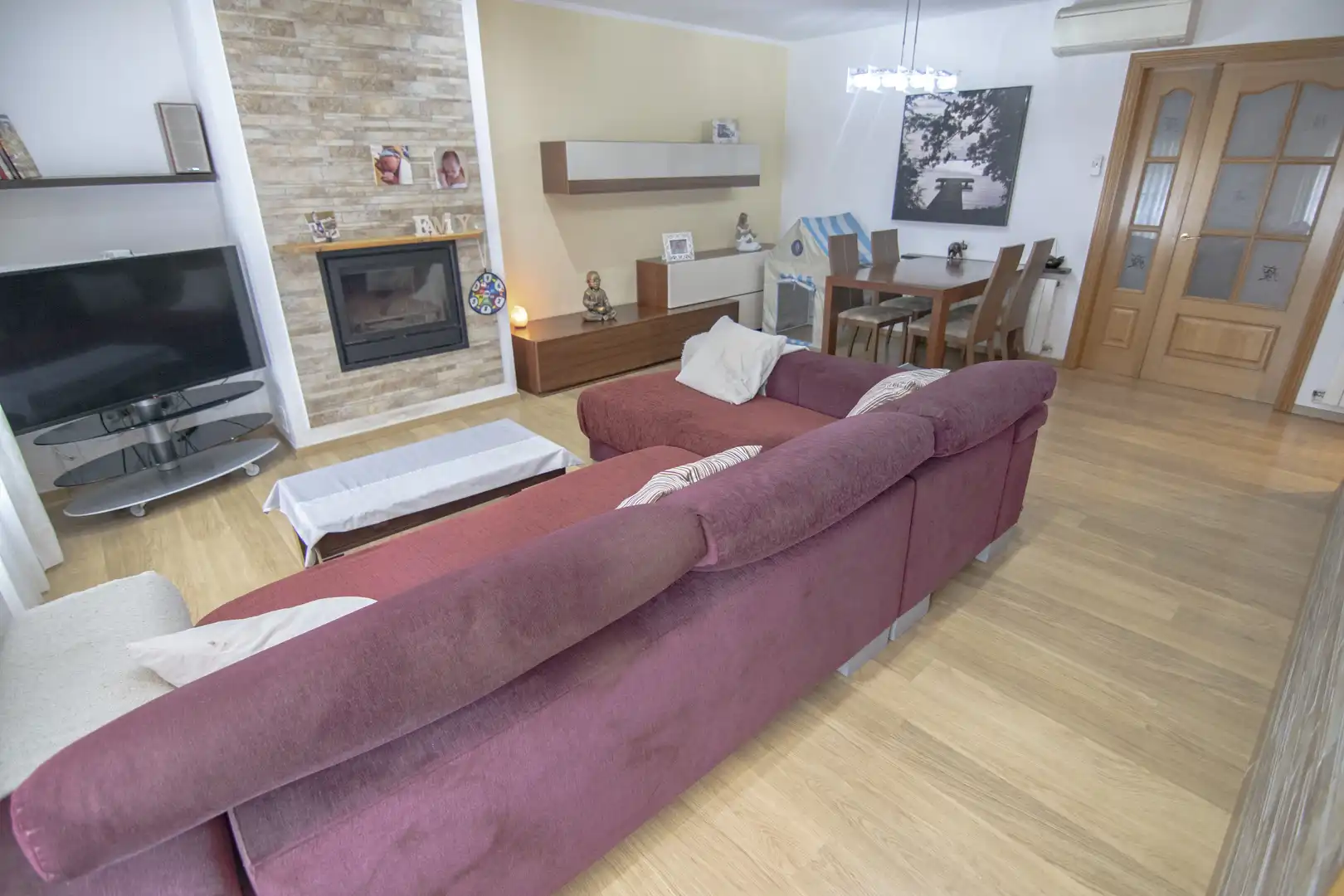 Living room of Houses for sale in  Barcelona Capital  with Air Conditioner, Heating and Parquet flooring