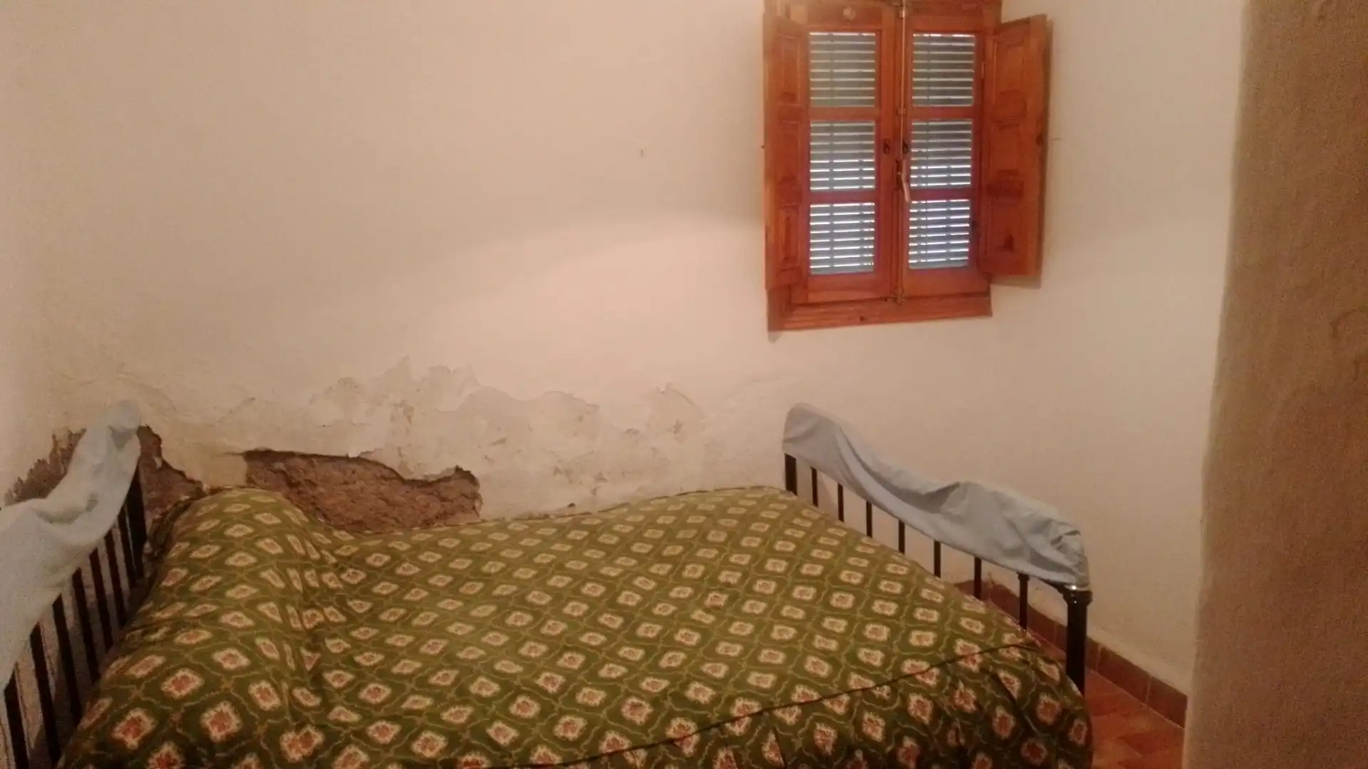 Dormitori de Casa o xalet en venda en Cástaras amb Moblat i Balcó