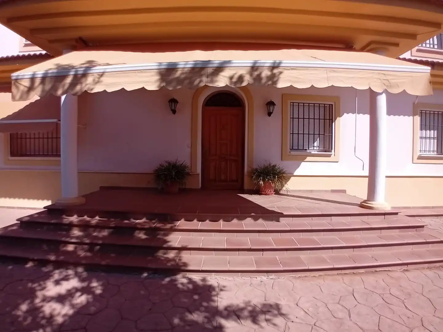 Villa con giardino in affitto a Periurbano Oeste - Sierra, imagen 3