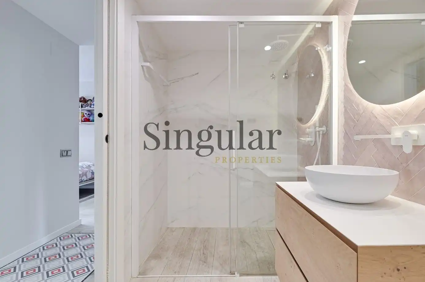 Baño de Piso en venta en Barcelona con Aire acondicionado, Calefacción y Jardín privado