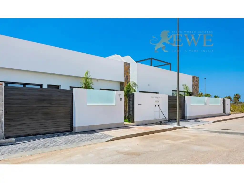 House for sale in Calle Arturo Perez Reverte, imagen 36