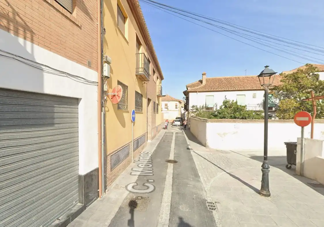 Vista exterior de Piso en venta en Alhendín