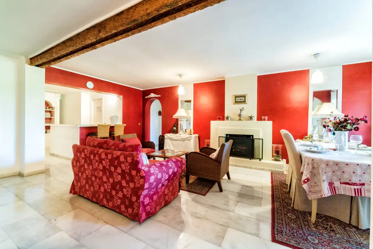 Sala de estar de Edificio en venta en Estepona con Alarma y Piscina comunitaria