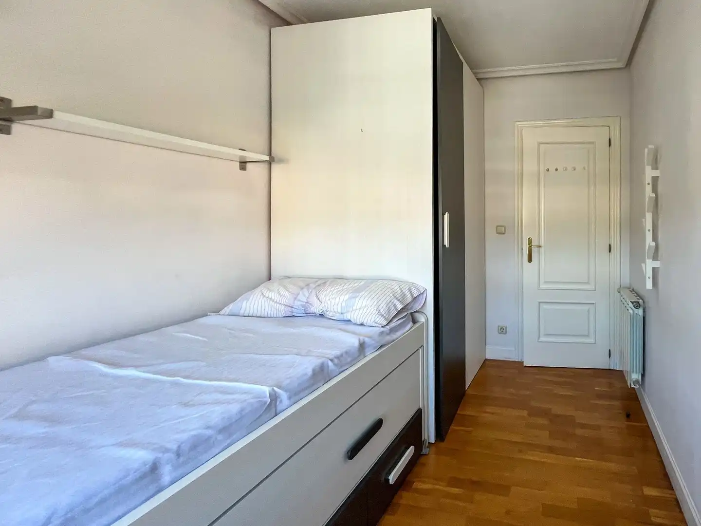 Schlafzimmer von Wohnung zur Miete in Urnieta mit Heizung, Terrasse und Möbliert