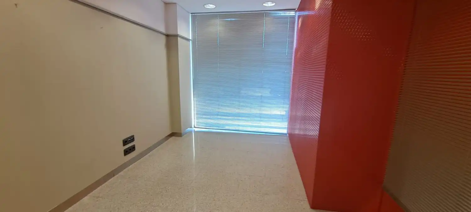 Local comercial de lloguer a Tomelloso, imagen 12