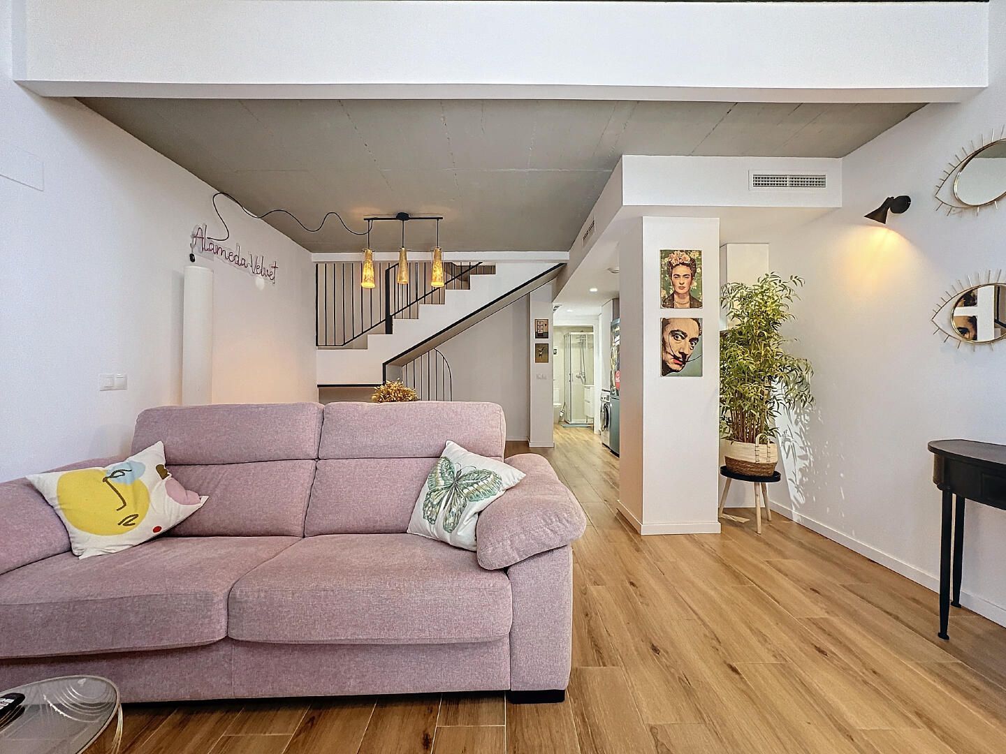 Living room of Flat for sale in  Valencia Capital