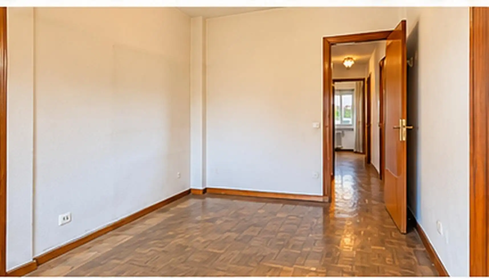 Habitación de Piso en venta en Usera