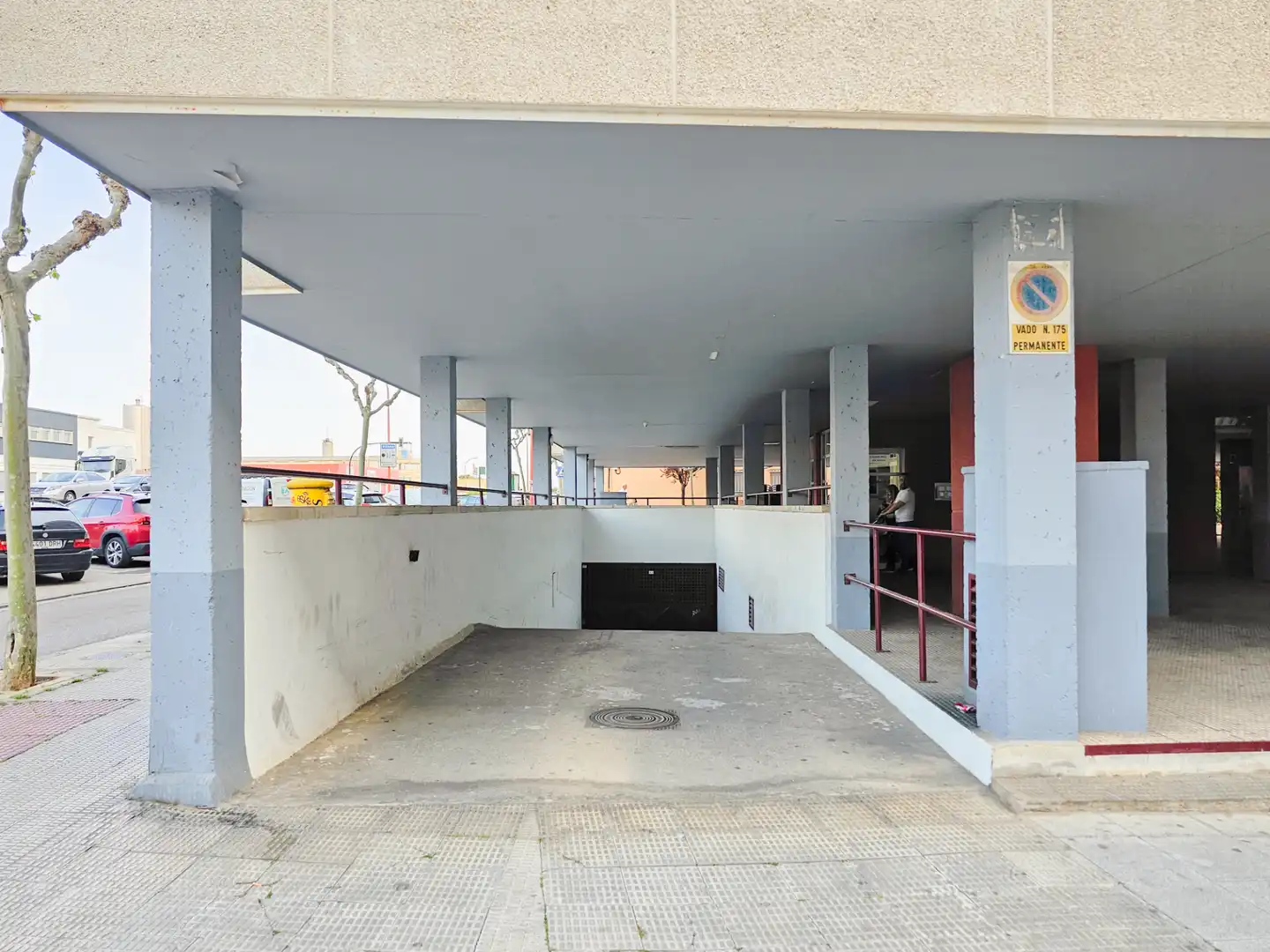 Parkplatz von Garage zum Verkauf in Utebo