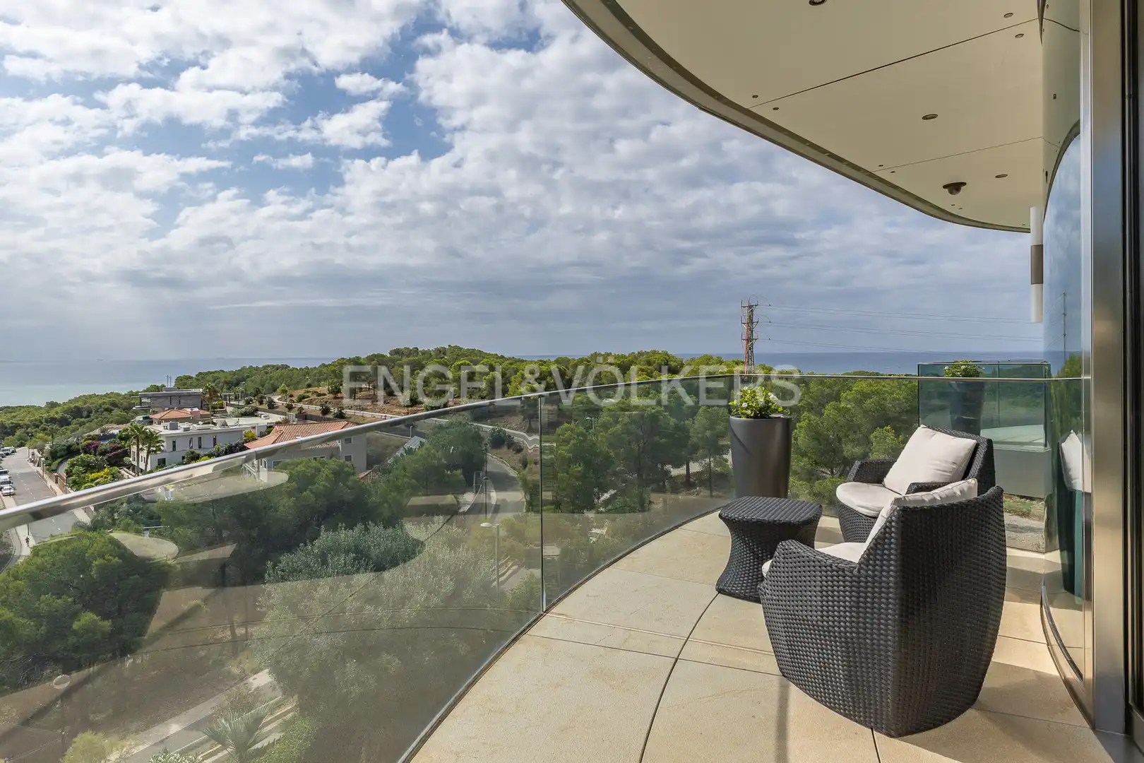 Terrassa de Casa o xalet en venda en Sitges amb Aire condicionat, Calefacció i Jardí privat