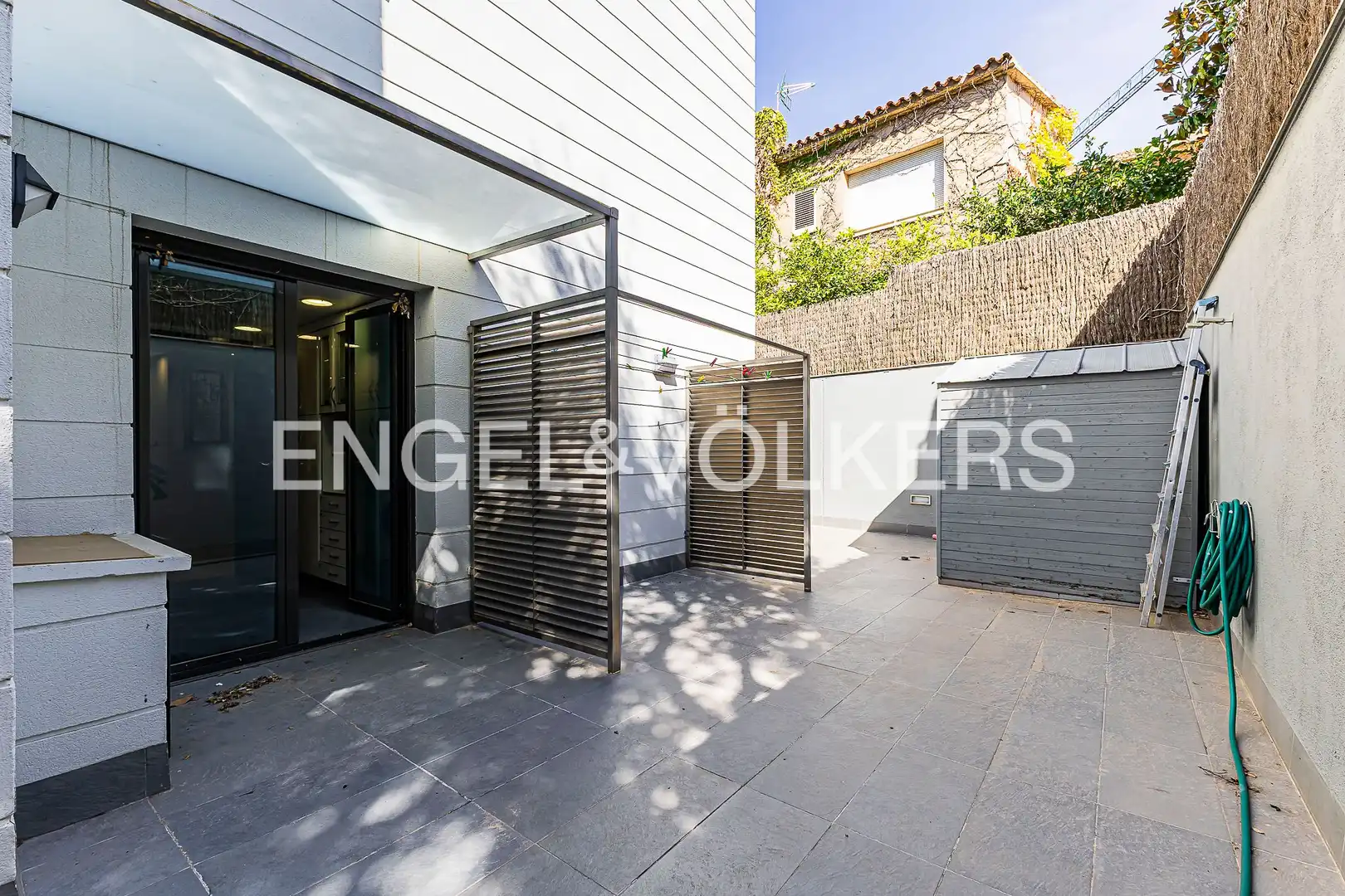 Terrace of Houses for sale in Esplugues de Llobregat  with Air Conditioner, Heating and Private garden