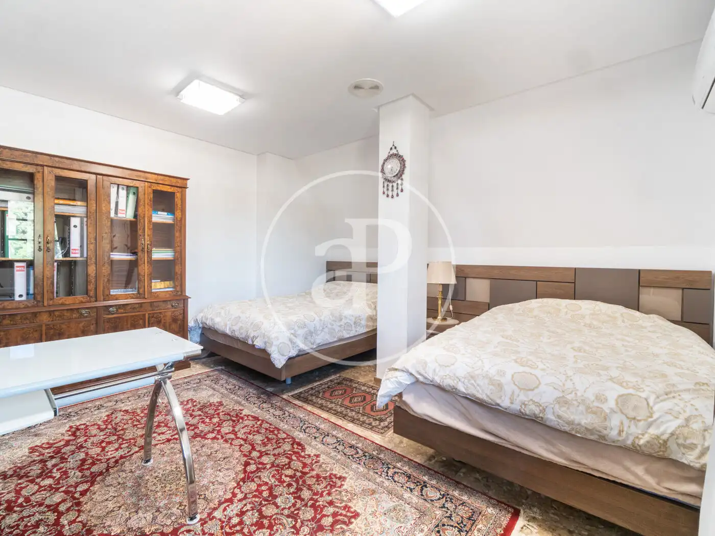 Habitación de Casa o chalet en venta en Godella con Aire acondicionado, Calefacción y Jardín privado