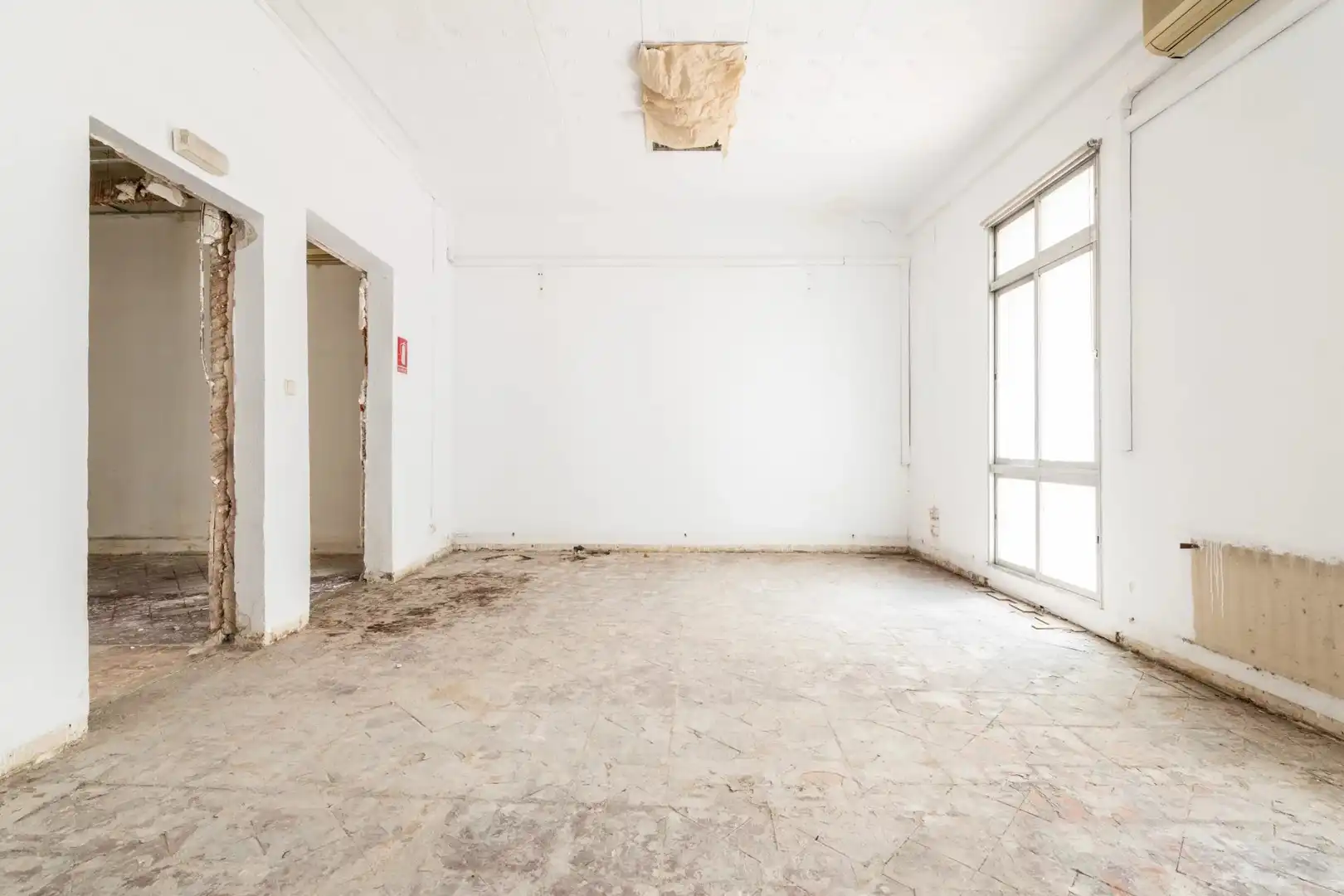 Piso en venta en Madrid con Balcón