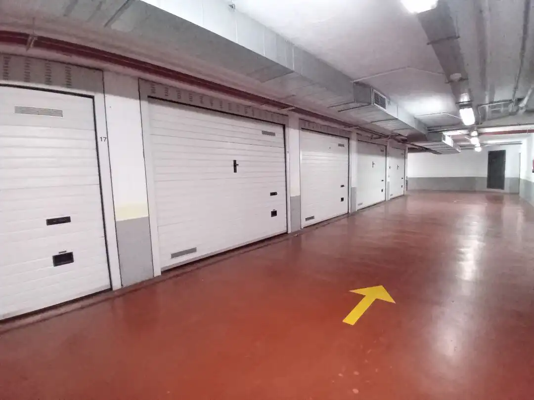 Apartamento en venta en Calle Teruel, Los Lirios