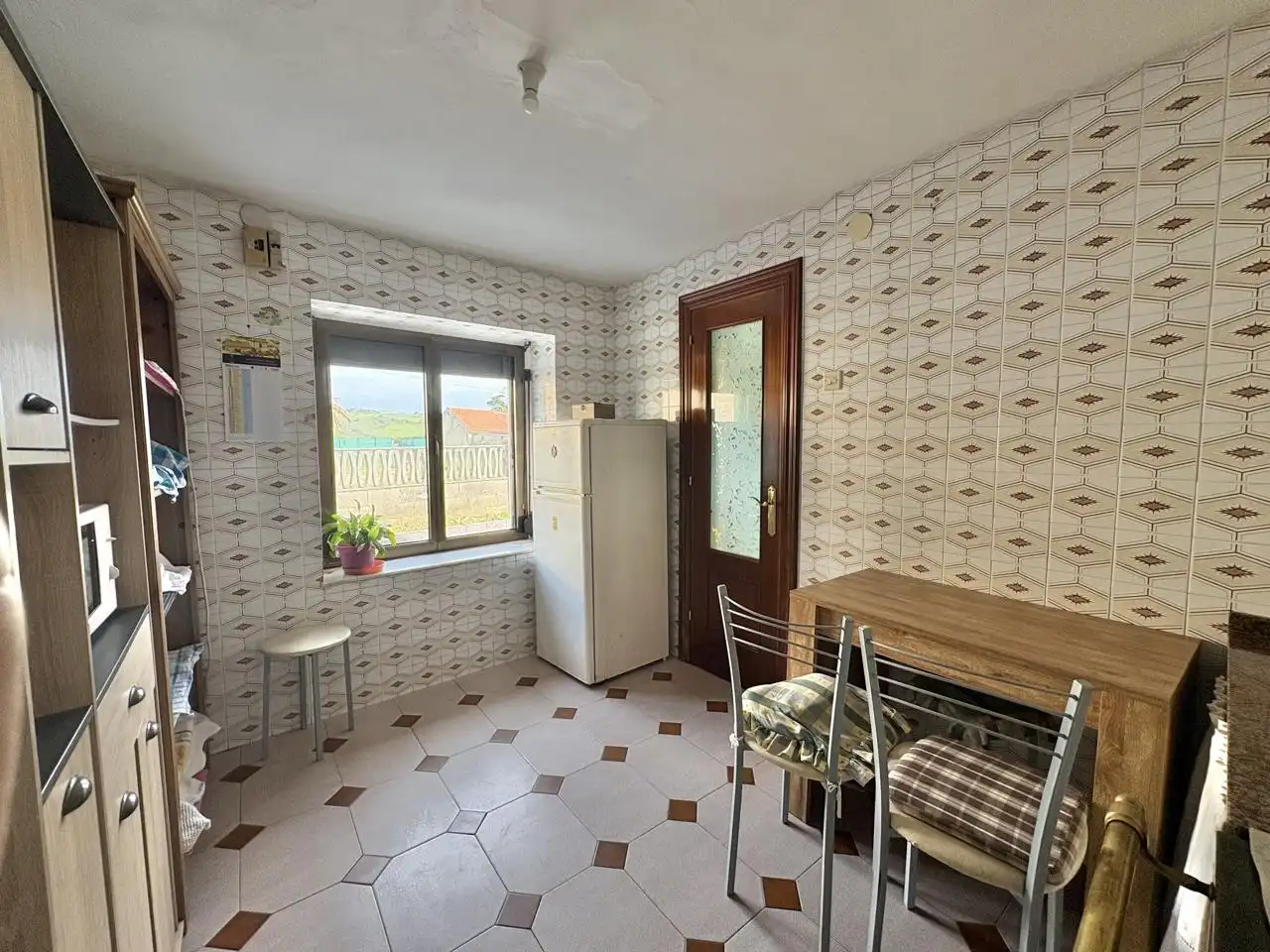 House with garden for sale in Carretera GO-1, imagen 8