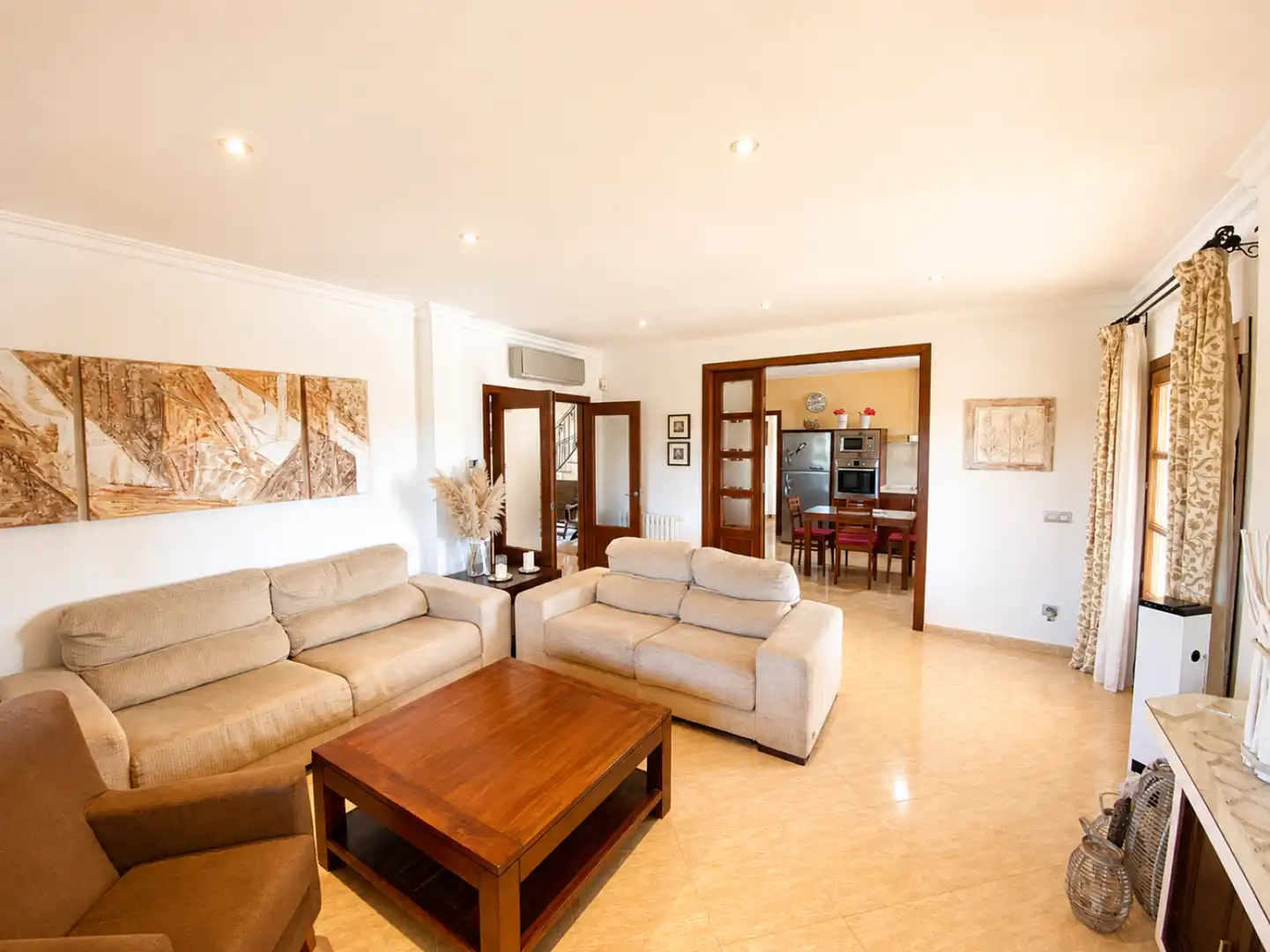 Sala d'estar de Casa o xalet de lloguer en Santa Margalida amb Aire condicionat, Calefacció i Terrassa