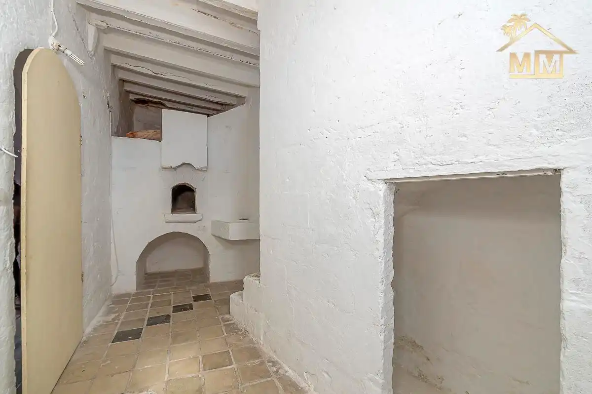 Buildings for sale in Es Castell