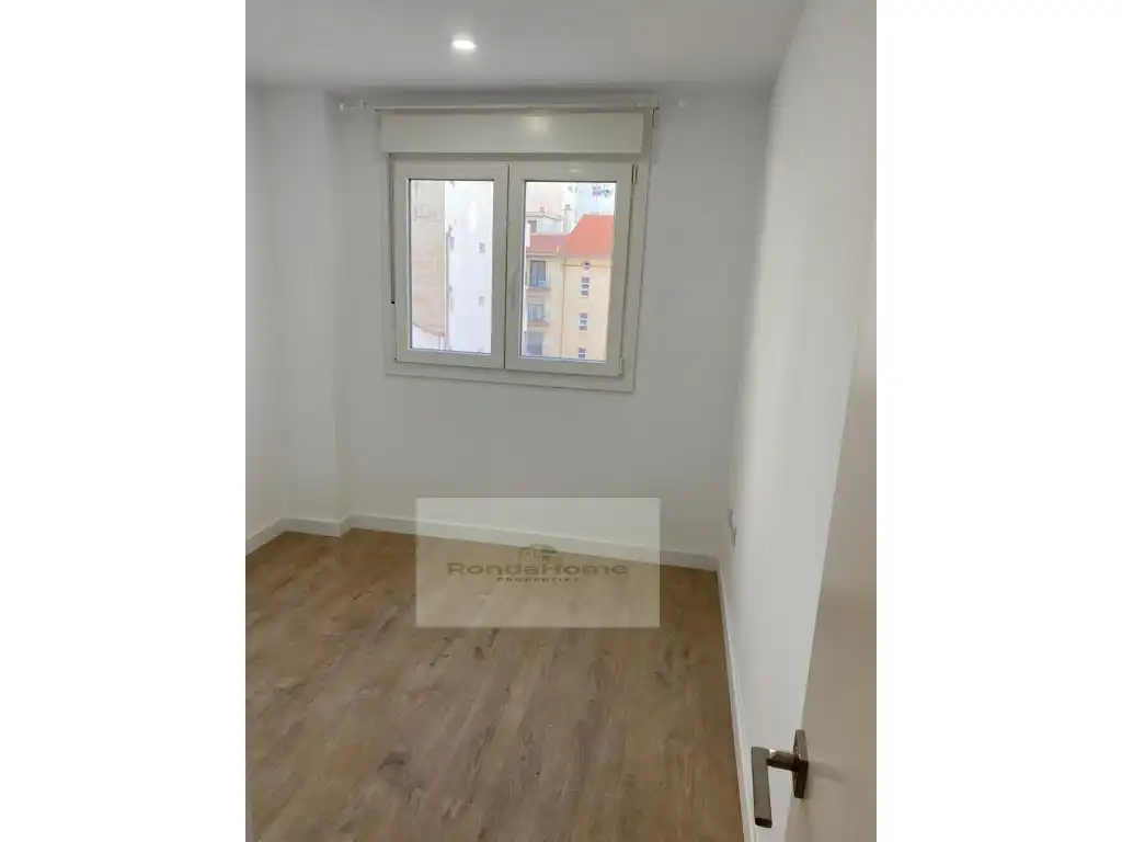 Bedroom of Flat for rent in Málaga  with Swimming Pool